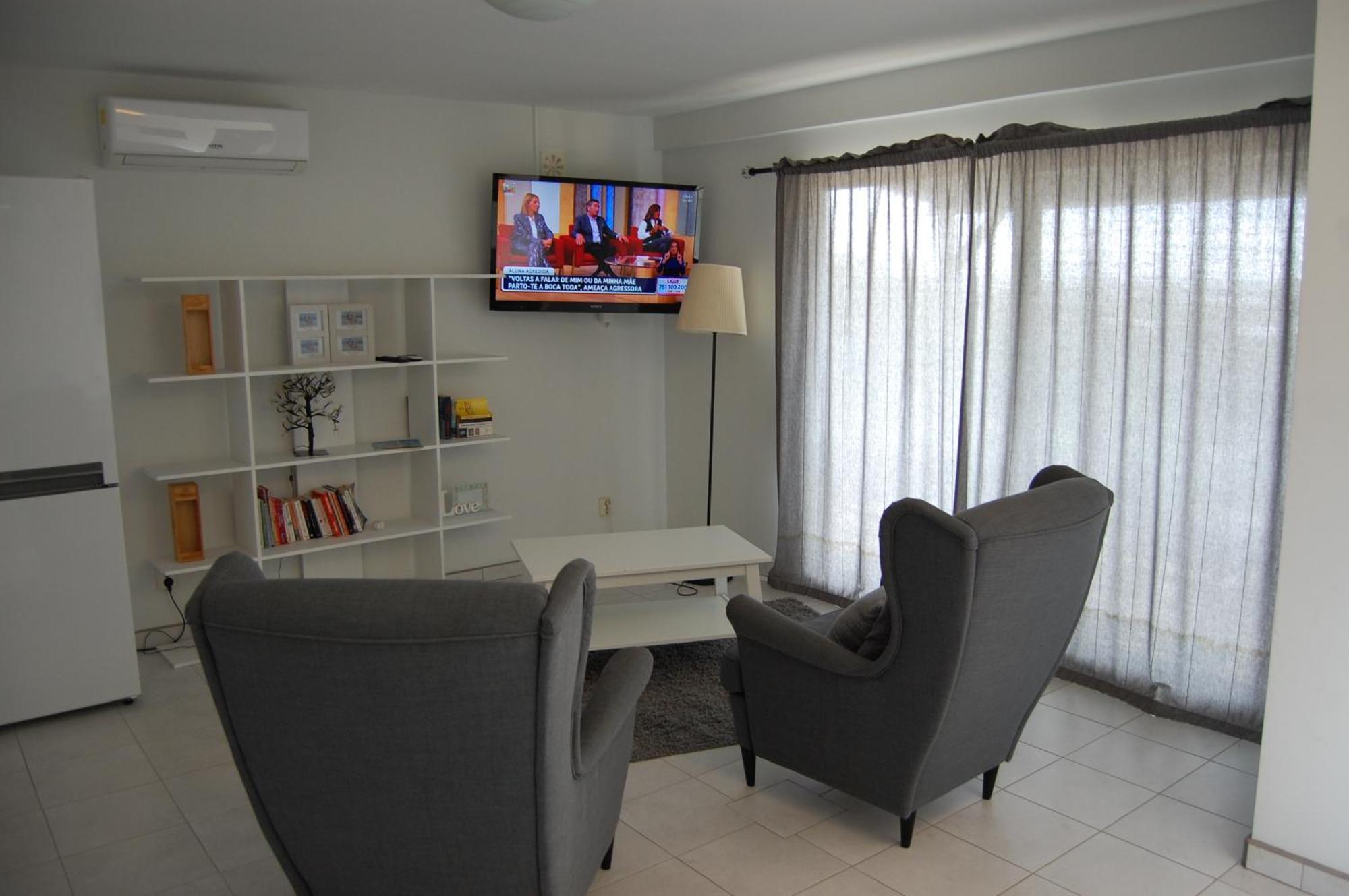 Monte Alegrete With 3 Bedrooms And Sea View Villa *