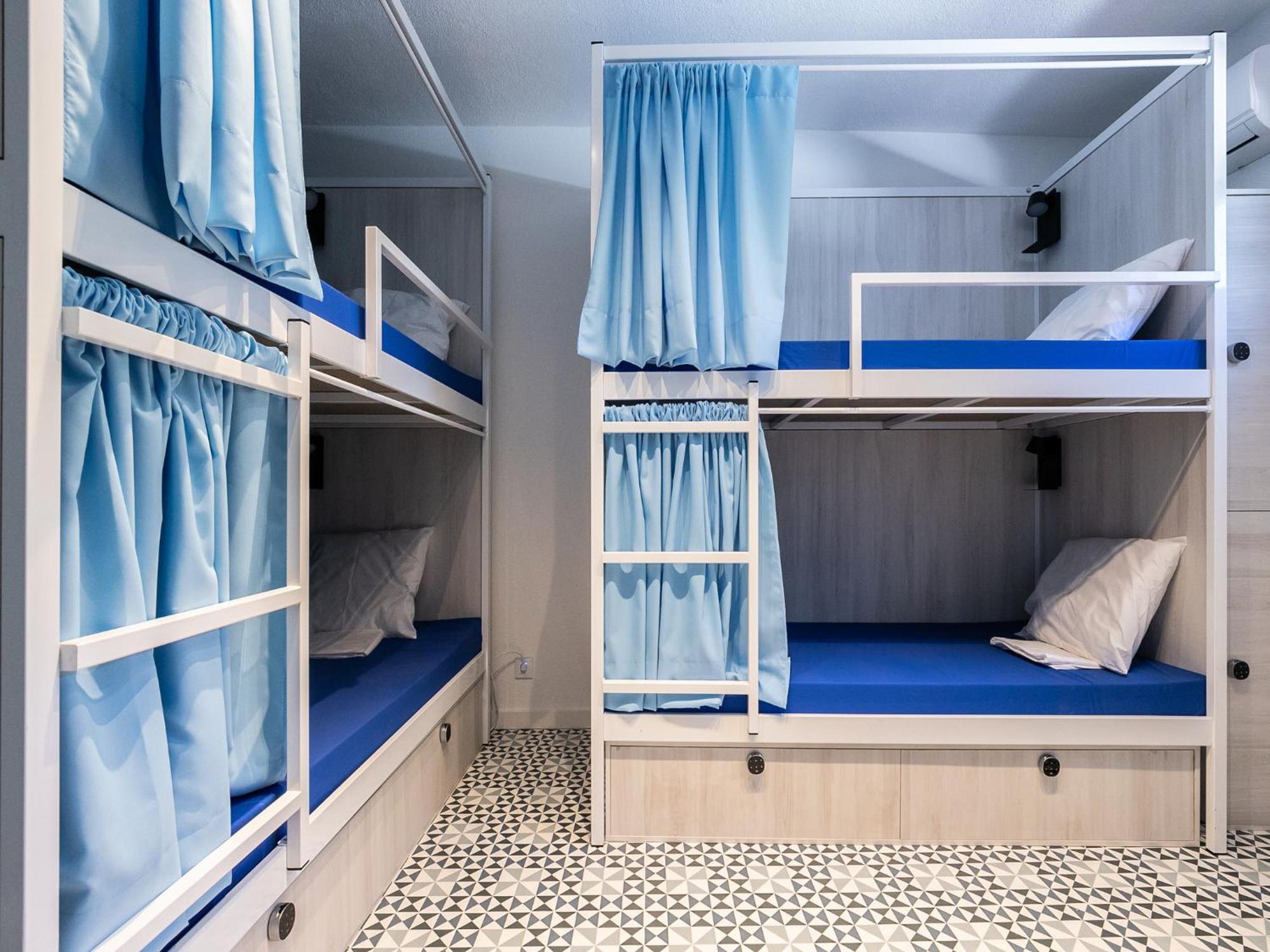 Hostel Walk In Airport Faro