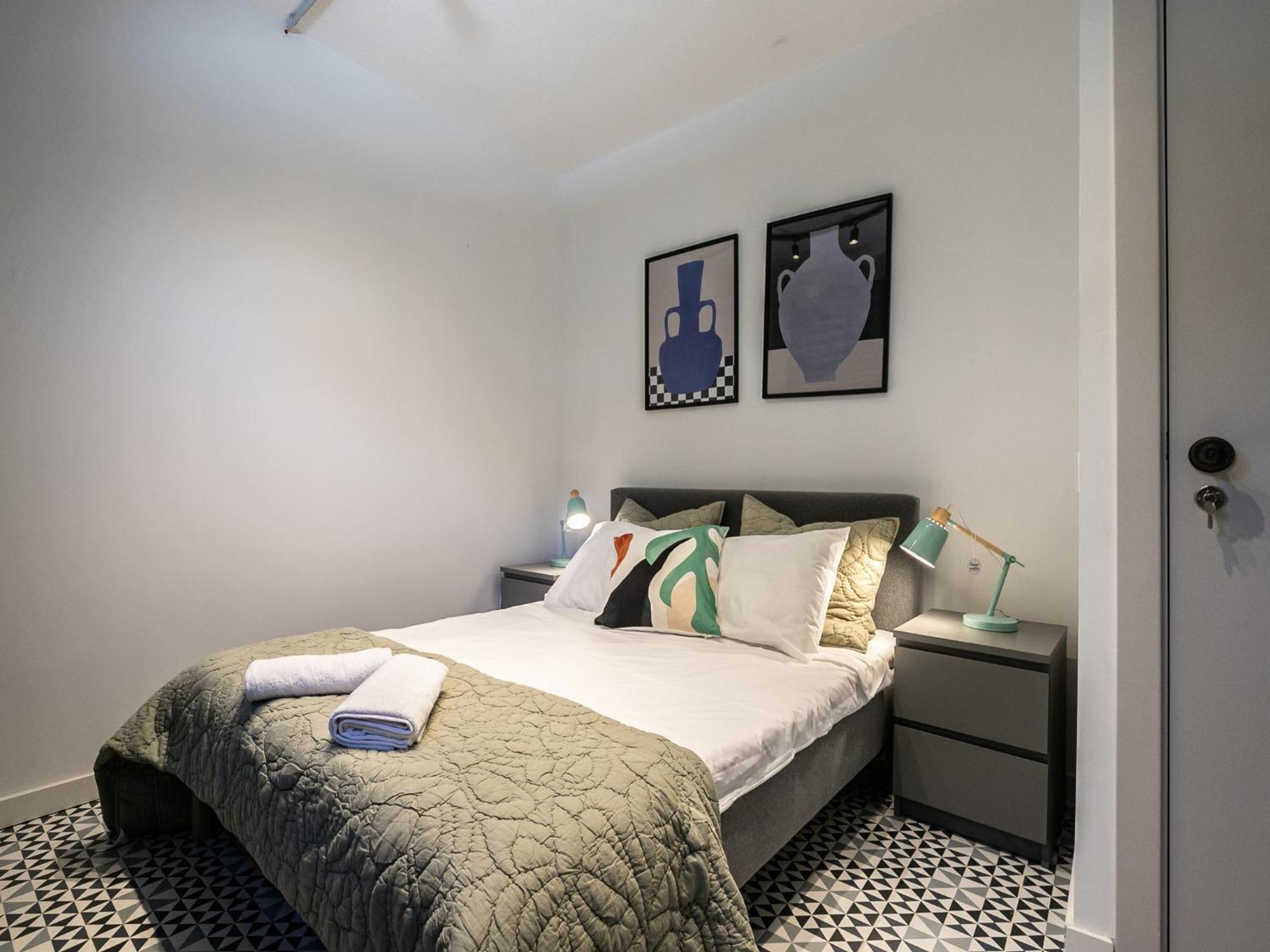 Walk In Airport Hostel Faro