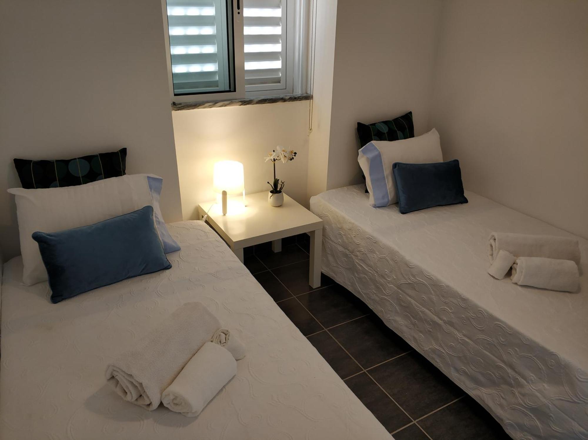 Sleep & Go Airport Guest house