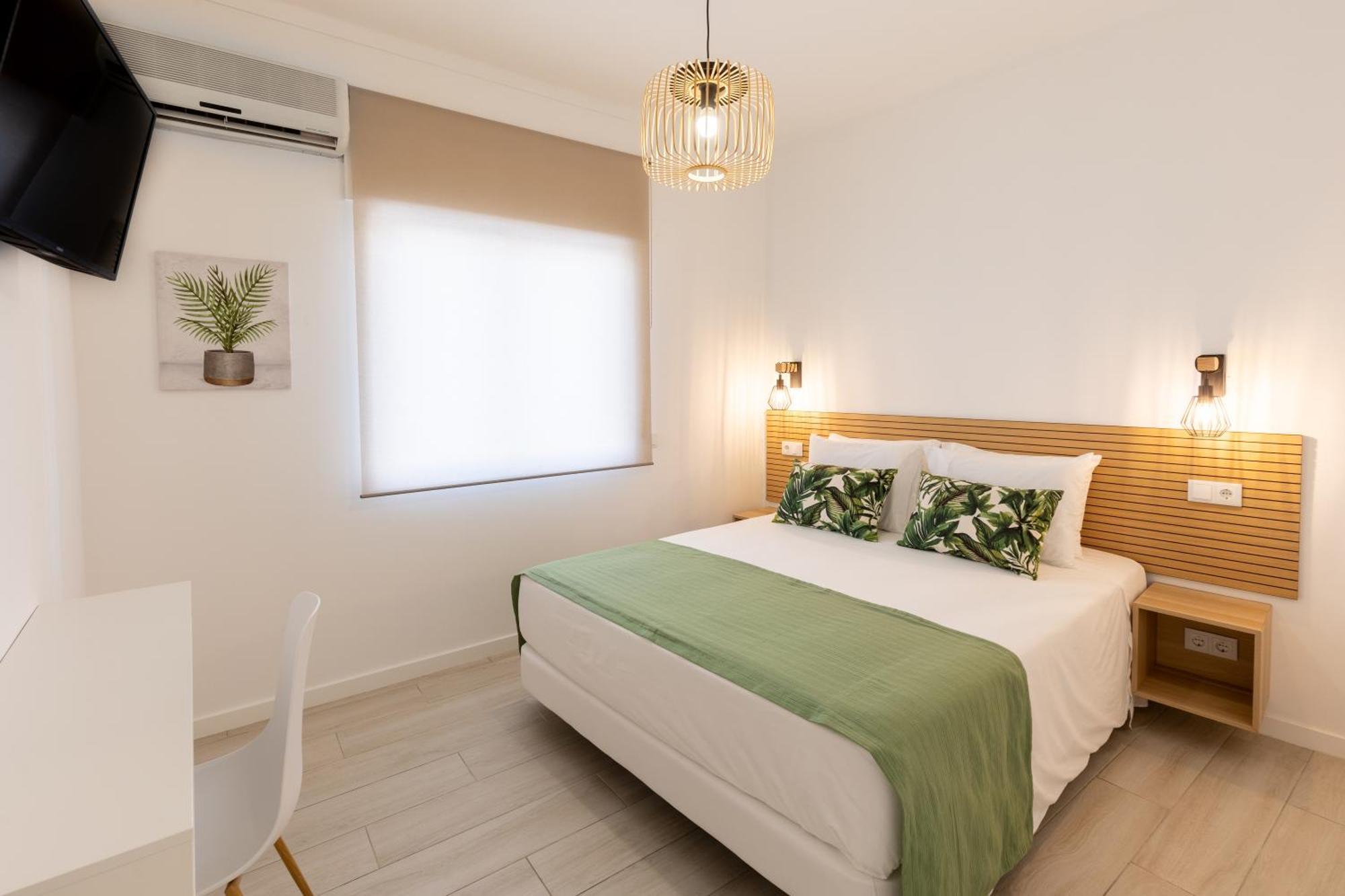 Guest Aparthotel