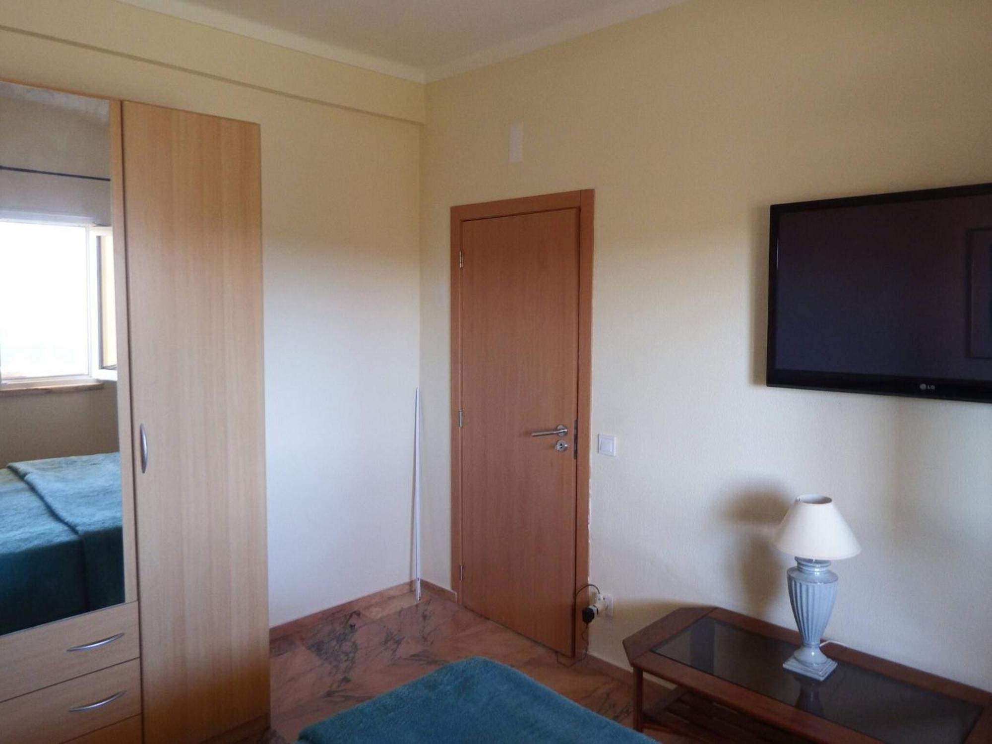 Villa Spacious Lara Estoi With Heated Pool *
