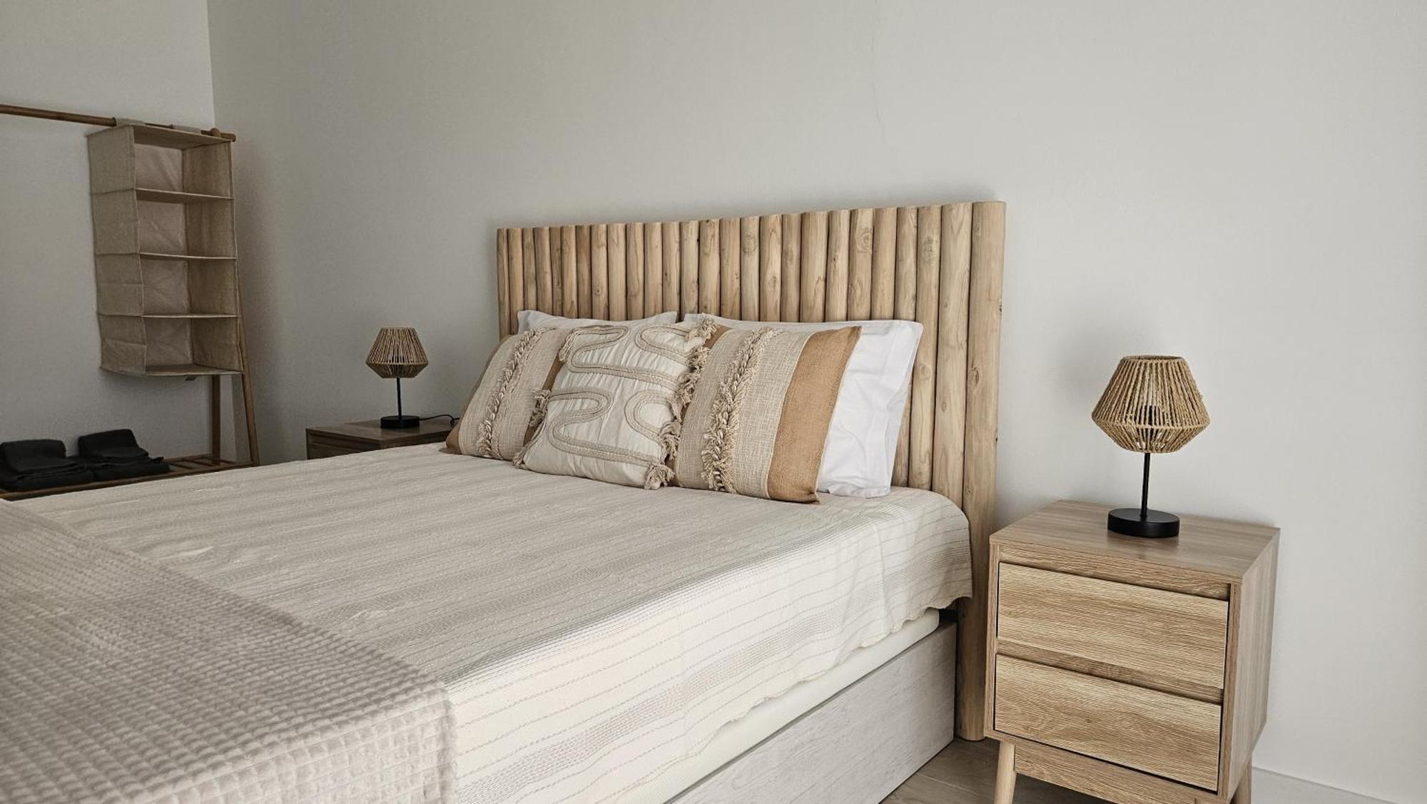 Grey And Green, Modern 2-bedroom Apartment, Ac, Location At Faro's Historic Centre Apartment Faro