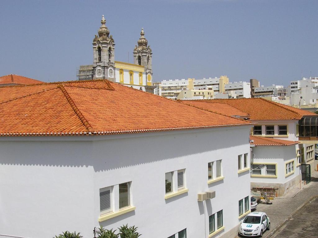 Aparthotel Vitoria *