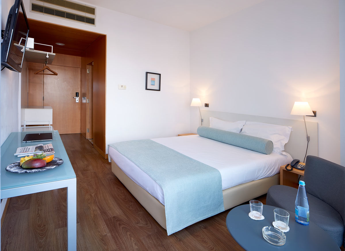 Hotel & Beach Club 4*