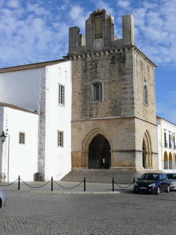Guest house Happy House Faro
