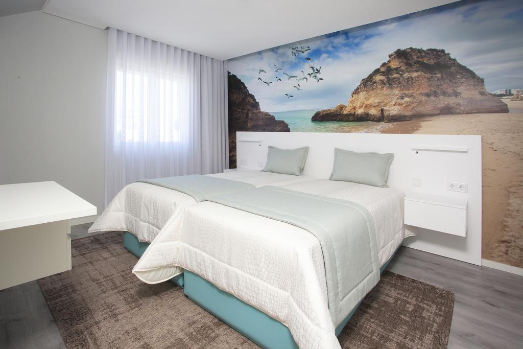 Guest house Golden & Rooftop Bar Faro