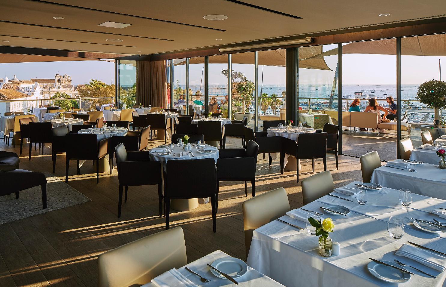 Hotel & Beach Club