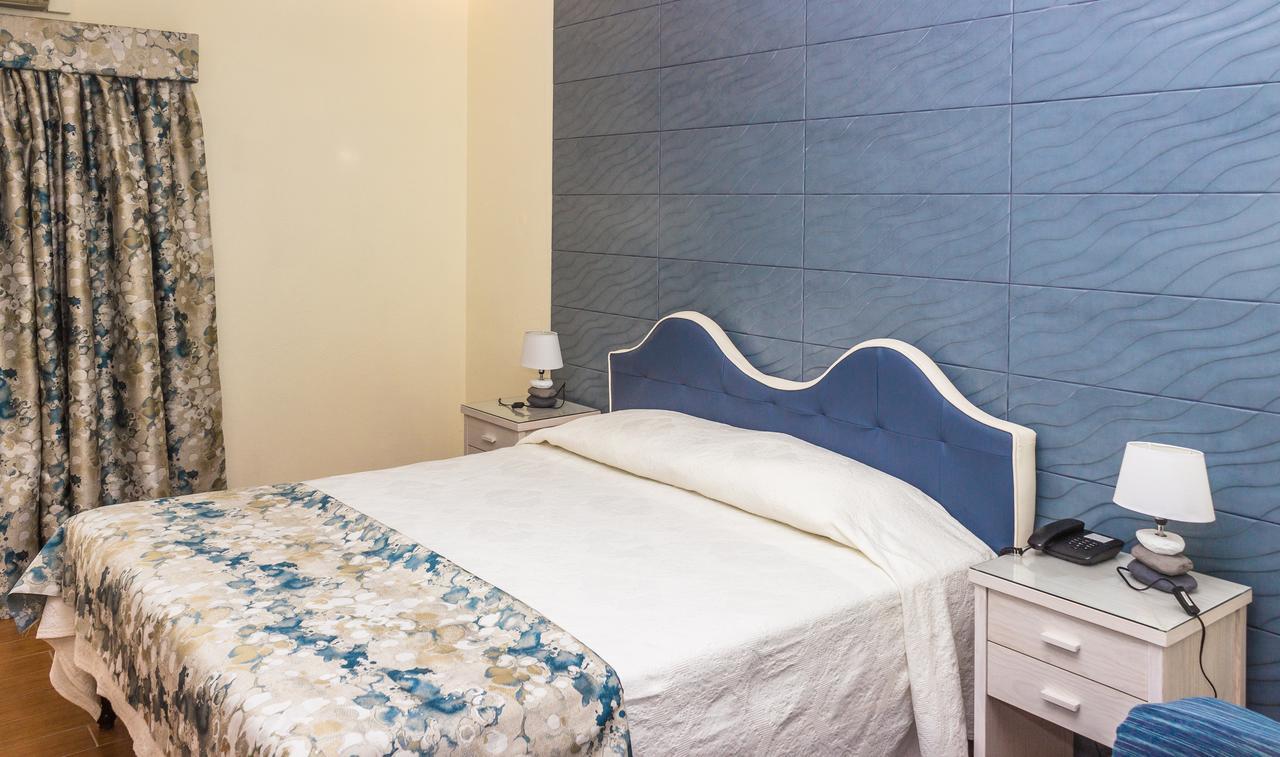Hotel Aeromar 3*