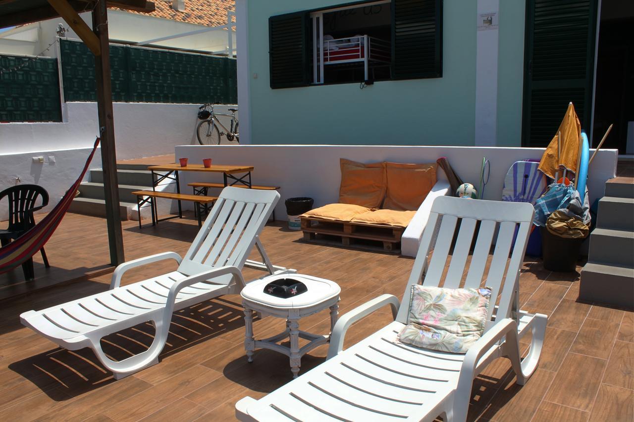 Life Hostel *