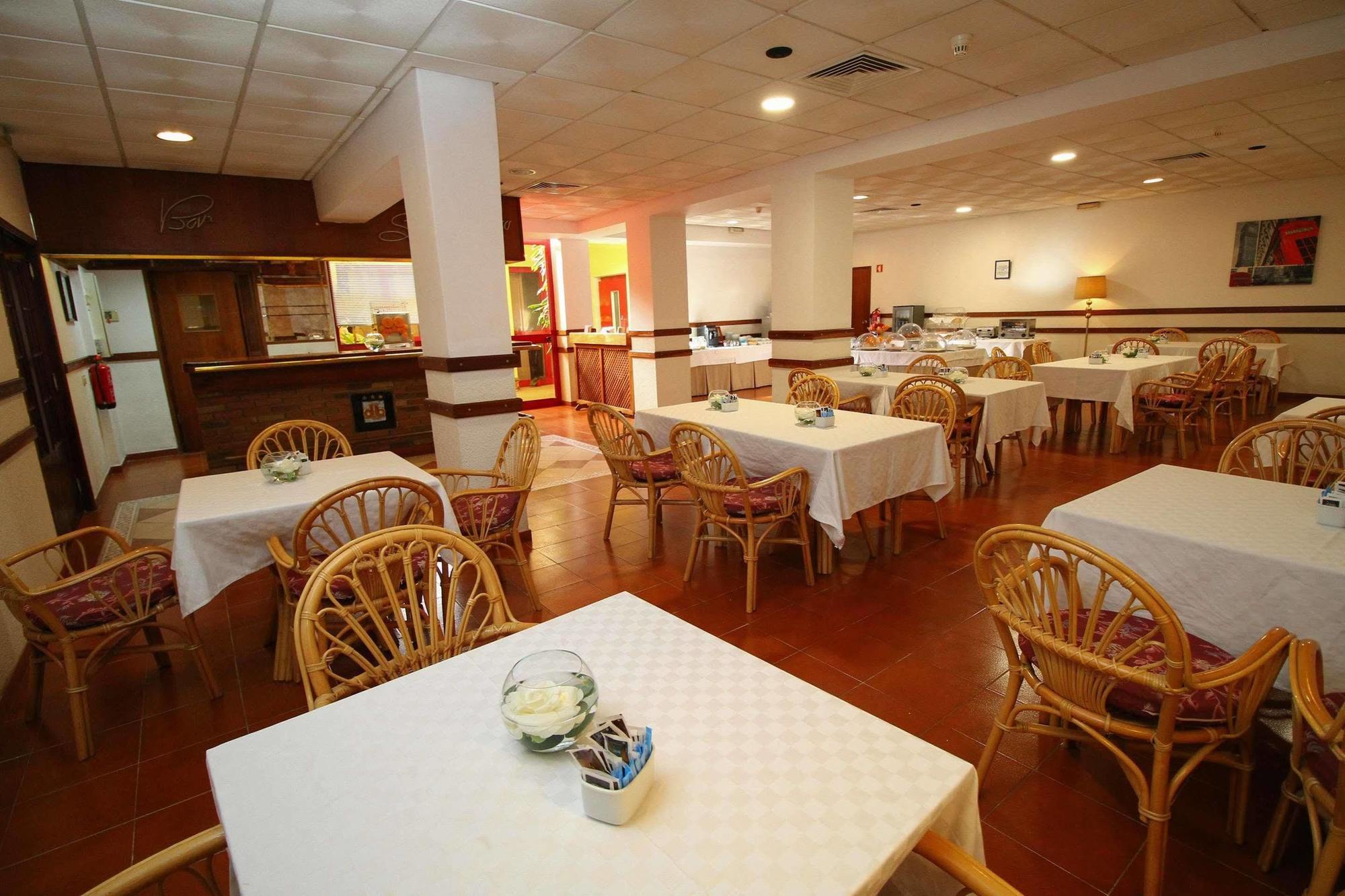 Best Western Dom Bernardo Hotel