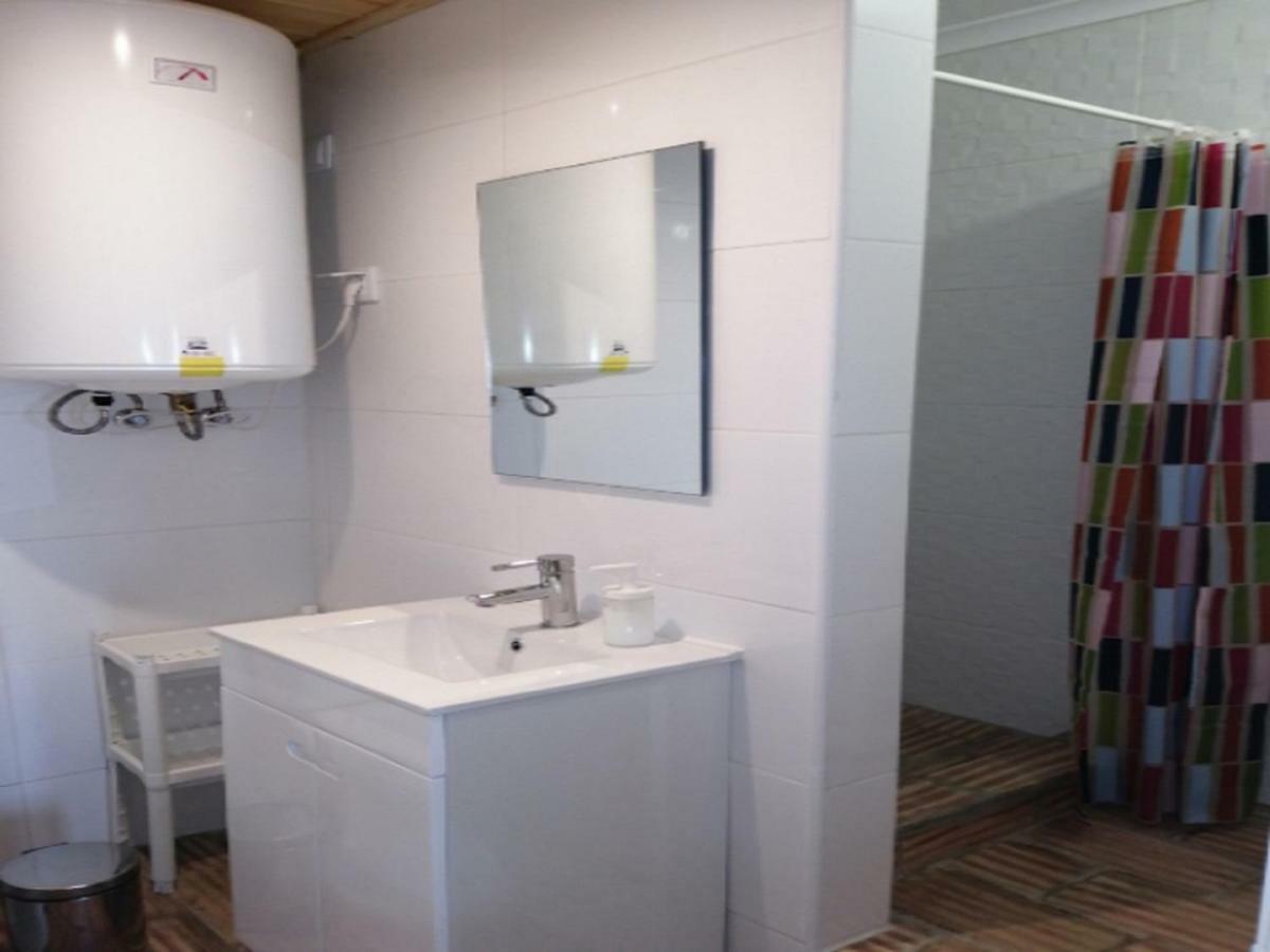 #farocarmolodge Private Downtown & Free Parking