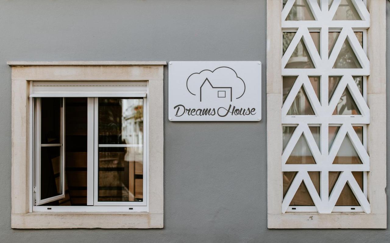 Hostel Dreams House