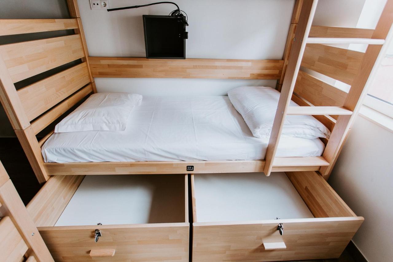 Dreams House Hostel *