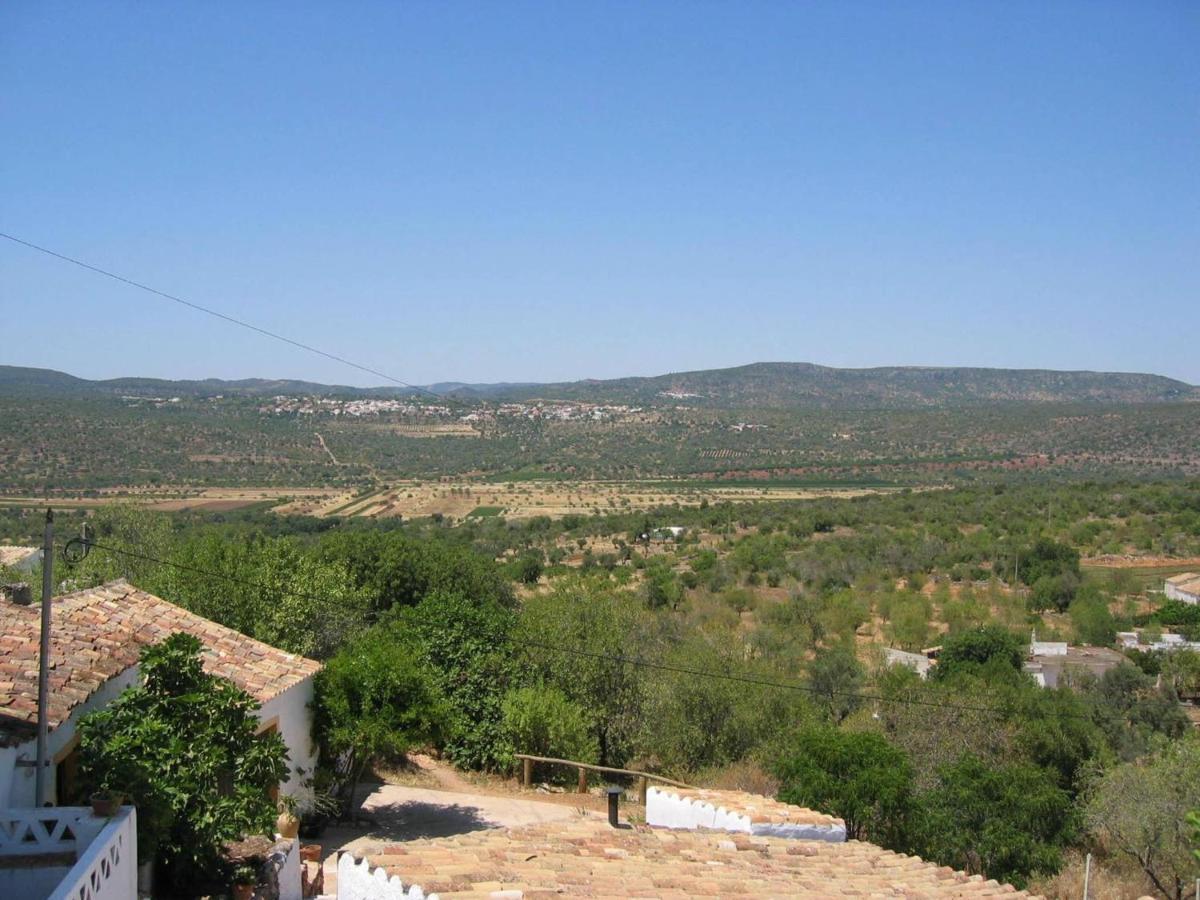 Casa Adega - Quinta Amoreira Guest house Benafim