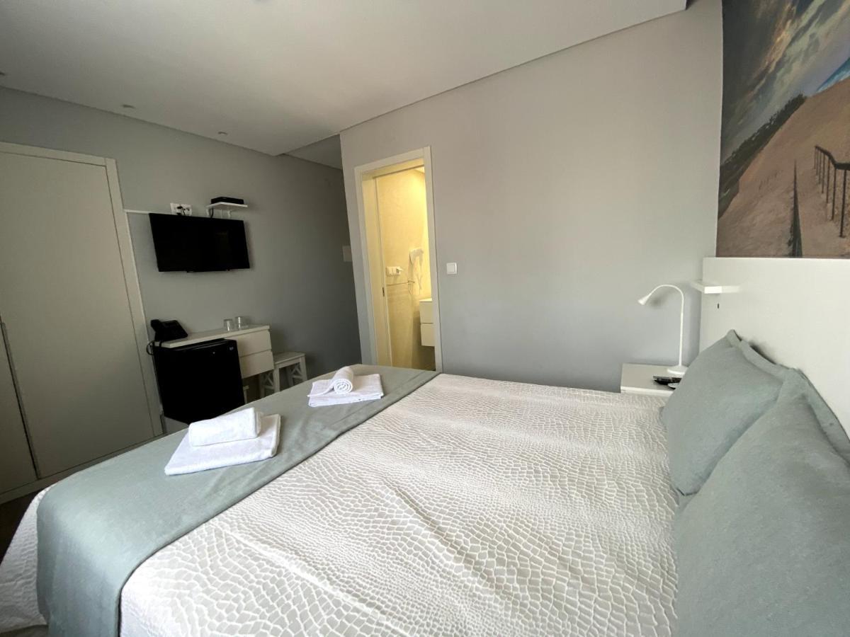 Golden Guest House&rooftop Bar 3*