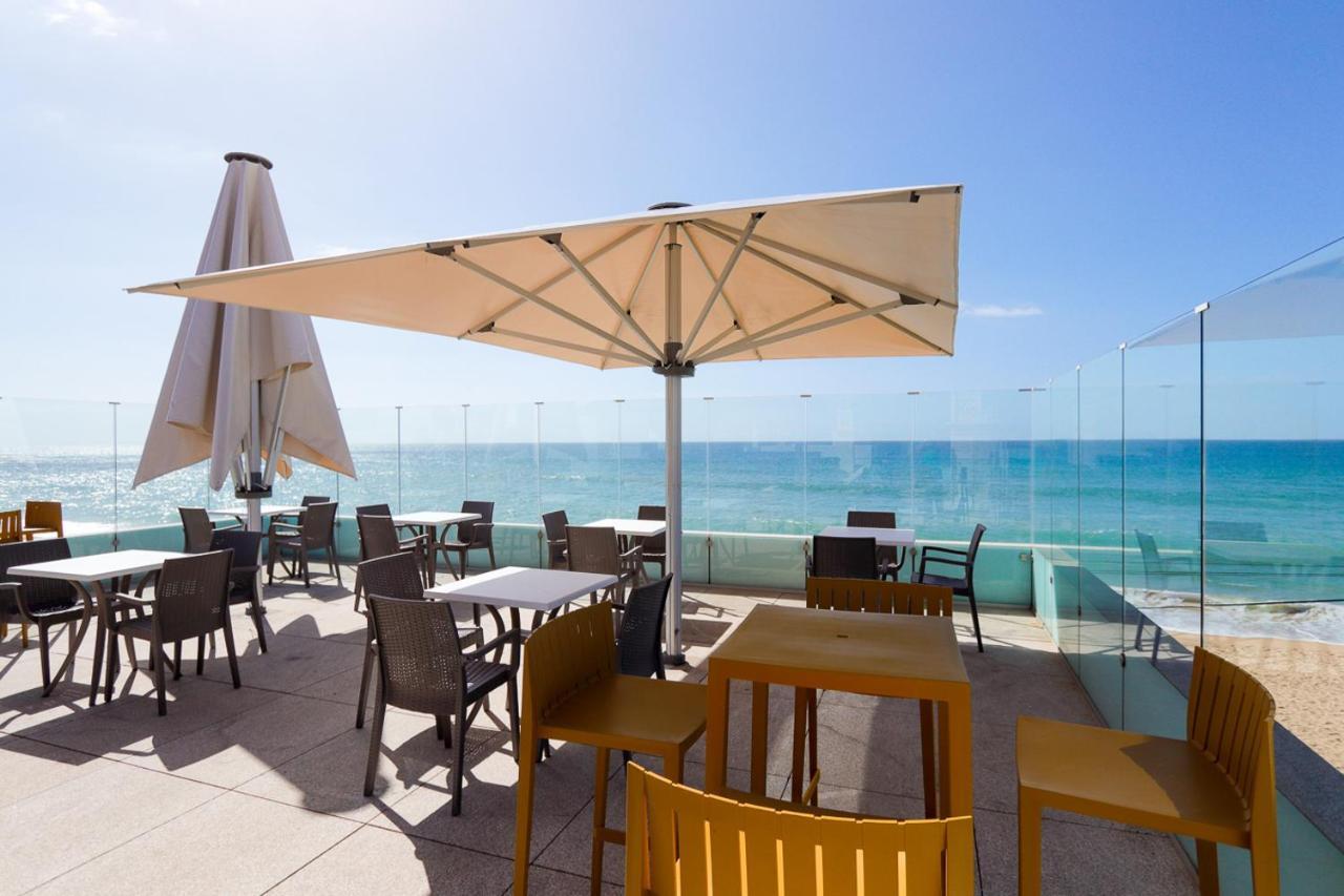 Guest house Golden & Rooftop Bar 3*