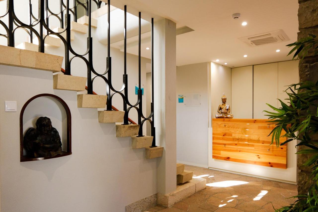 Golden Guest House&rooftop Bar