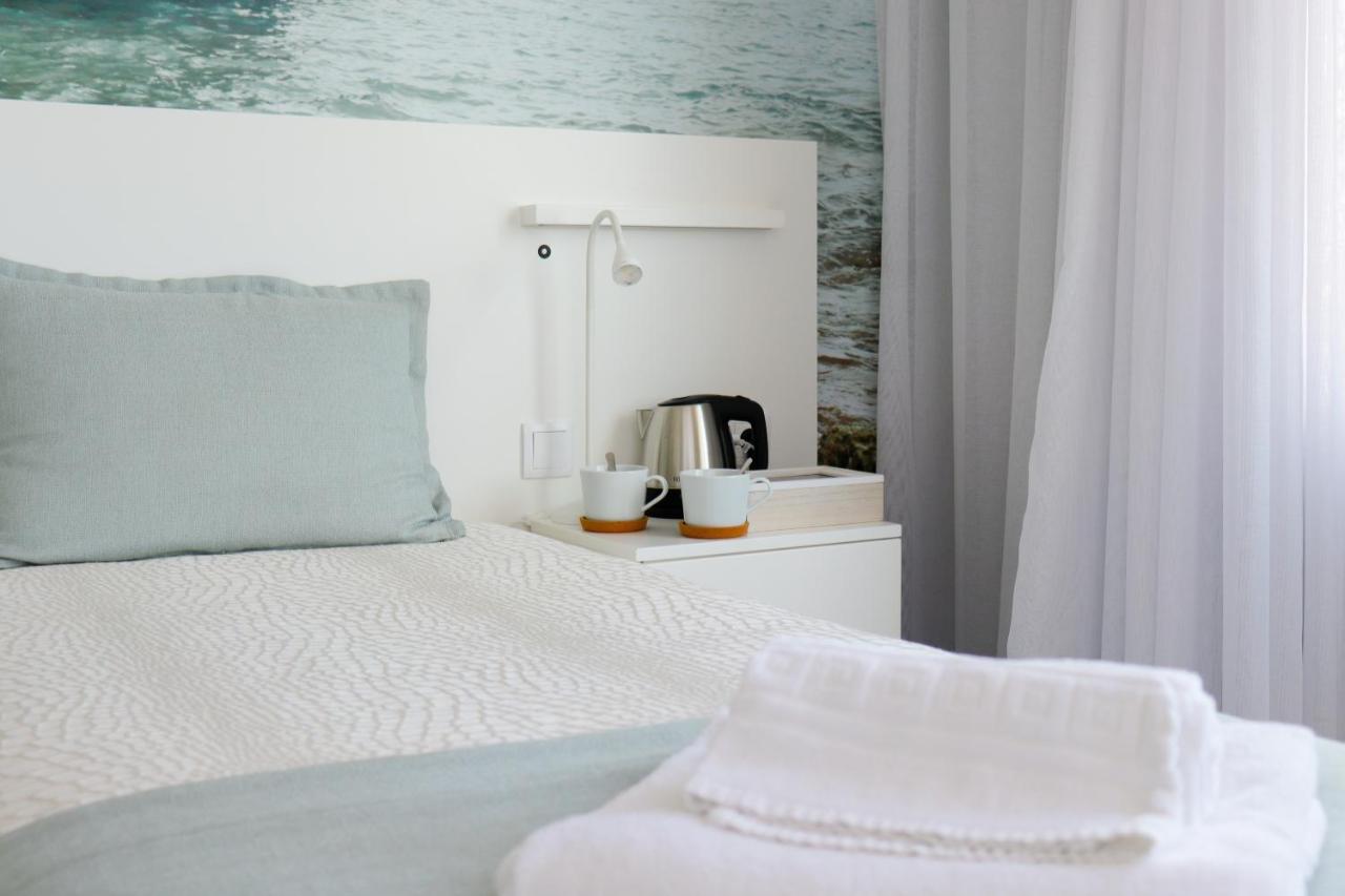 Golden & Rooftop Bar Guest house 3*