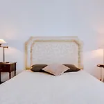 Mango Apartment - Faro City Center