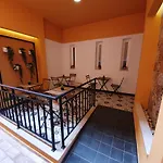 Inn Faro - Casa Amarela - Guest House