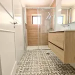 Central And New Fancy 2 Bedroom Apart.W/ 2 Wc