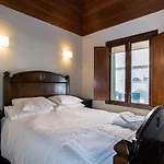 Holiday Villa In Elite Residential Area Of Faro