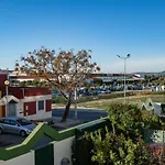 Holiday Villa In Elite Residential Area Of Faro