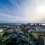 Flh Faro Family Flat With Balcony