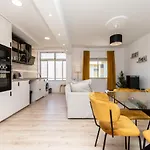 Akisol Faro Green