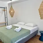 Baixa Exclusive House
