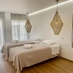 Baixa Exclusive House