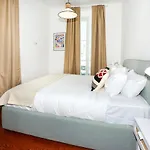 Ice Cream Call Apartments