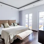 Fab\'S House