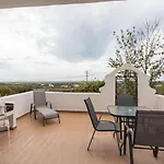 Joivy Superb Studio With Patio In Faro