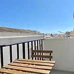 Blife Julya Private Rooms