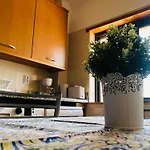 Blife Felicya Private Rooms
