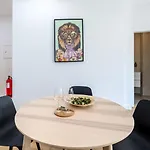 Modern Retreat 1 In Faro By Lovelystay