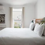 Casa Apollo Guesthouse