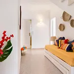 Sunshine House