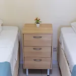 Blife Alicya Private Rooms