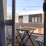 Aconchego De Quartos No Centro De Faro