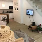 Casa Do Lado