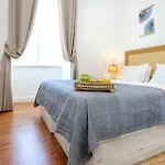Maison Faro Luxe - A Tranquil Retreat By The Algarve Coast