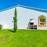 Laranjal Farm House - Domis