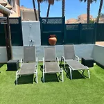Garvey Algarve - Luxurious Town House With Pool