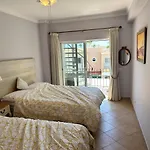 Garvey Algarve - Luxurious Town House With Pool