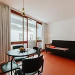 The Modernist, Architecture Experience
