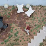 The Modernist, Architecture Experience