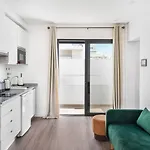 Faro Nony Apartment By Get Your Stay